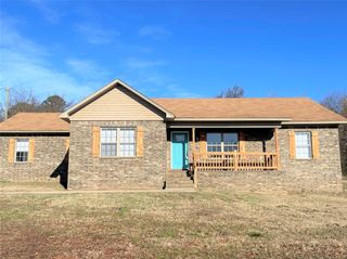 68 Kinder Loop, Russellville, AR 72802