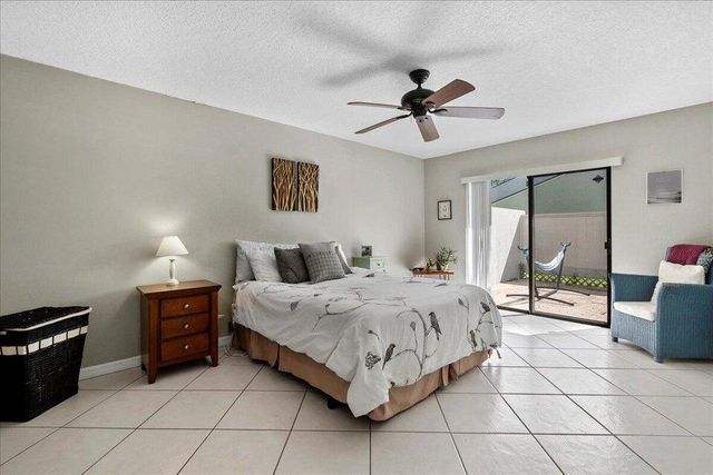 12875 Spinnaker Lane, Wellington, FL 33414
