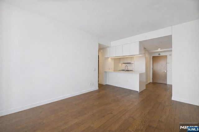 99 Hudson Street 2607, Jersey City, NJ 07302