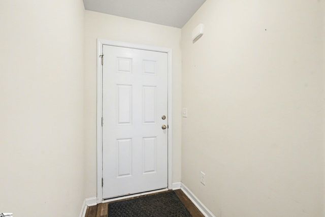 240 Cotton Creek Drive, Spartanburg, SC 29302