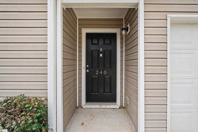 240 Cotton Creek Drive, Spartanburg, SC 29302