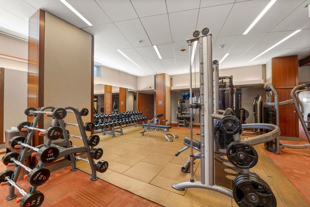 400 E RANDOLPH Street 2225, Chicago, IL 60601