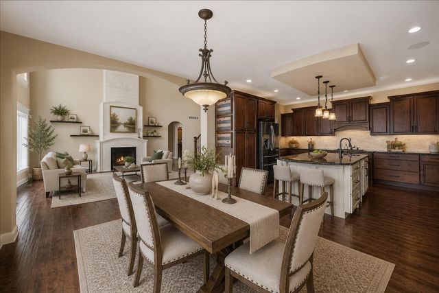 8858 S Doubletree Drive S, Crown Point, IN 46307