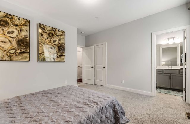 2194 Broadway St, Nolensville, TN 37135