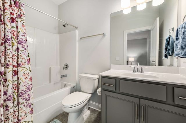 2194 Broadway St, Nolensville, TN 37135