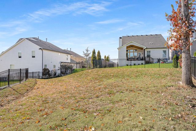 2194 Broadway St, Nolensville, TN 37135