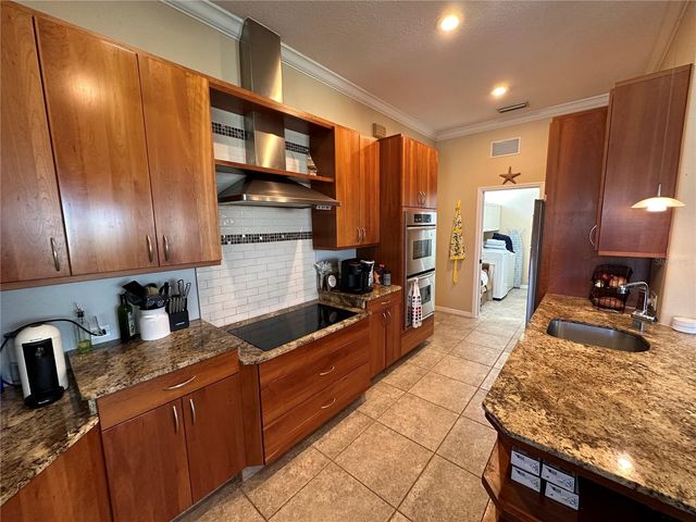4727 SPINNAKER DRIVE, Bradenton, FL 34208