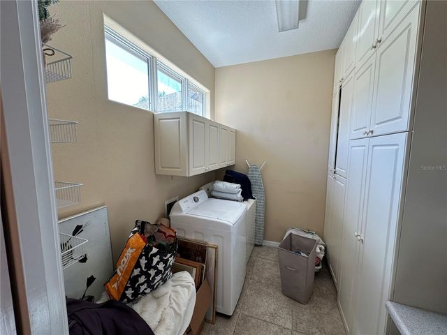 4727 SPINNAKER DRIVE, Bradenton, FL 34208