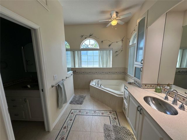 4727 SPINNAKER DRIVE, Bradenton, FL 34208