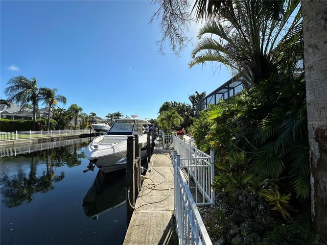 4727 SPINNAKER DRIVE, Bradenton, FL 34208