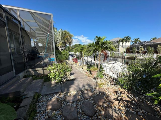 4727 SPINNAKER DRIVE, Bradenton, FL 34208