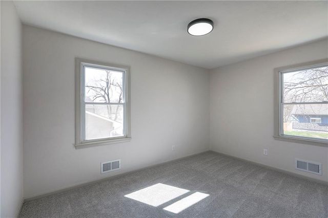 5121 S Cottage Avenue, Independence, MO 64055