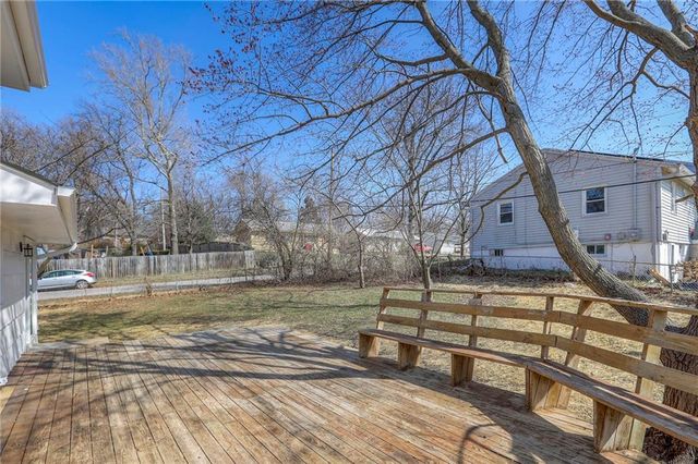 5121 S Cottage Avenue, Independence, MO 64055