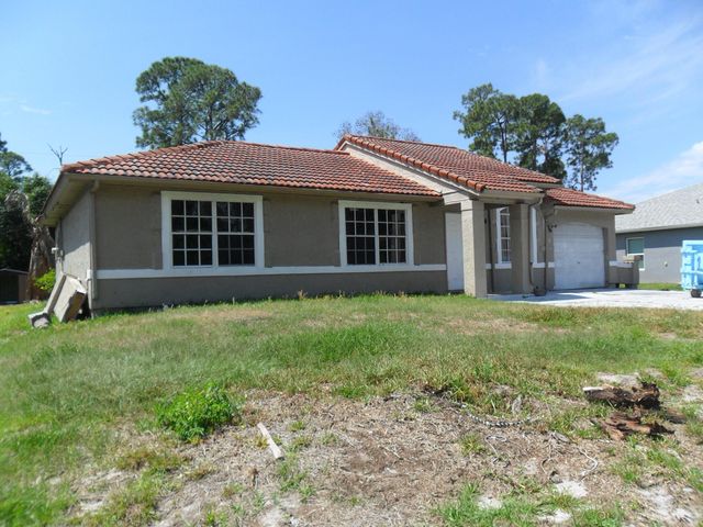 1826 SW Del Rio Boulevard, Port St. Lucie, Port St Lucie, FL 34953