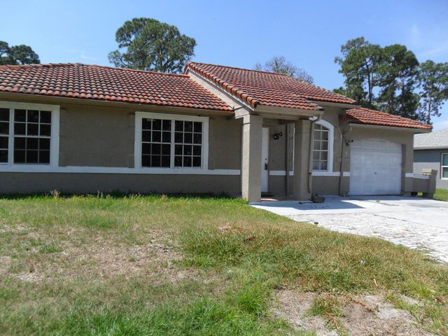 1826 SW Del Rio Boulevard, Port St. Lucie, Port St Lucie, FL 34953