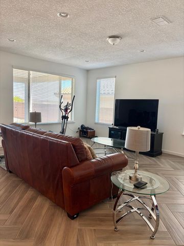 9231 Sugar Creek Lane NW, Albuquerque, NM 87120