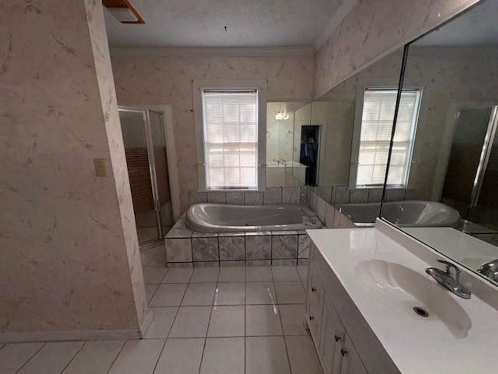 6534 Belwood Drive W, Theodore, AL 36582 — photo 2