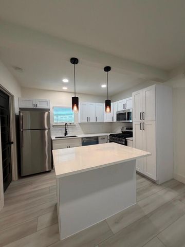 2814 Truxillo Street 2, Houston, TX 77004
