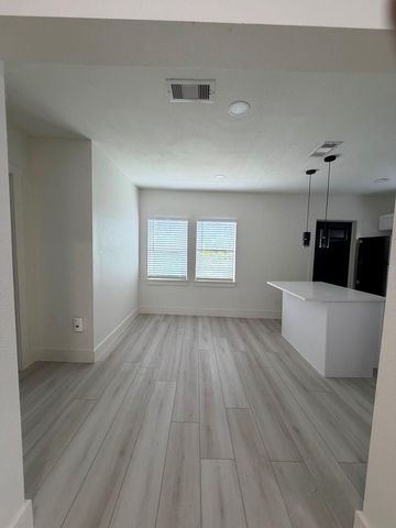 2814 Truxillo Street 2, Houston, TX 77004