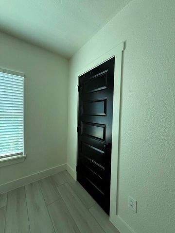 2814 Truxillo Street 2, Houston, TX 77004