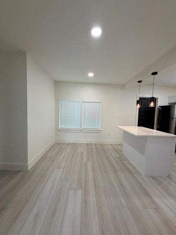 2814 Truxillo Street 2, Houston, TX 77004