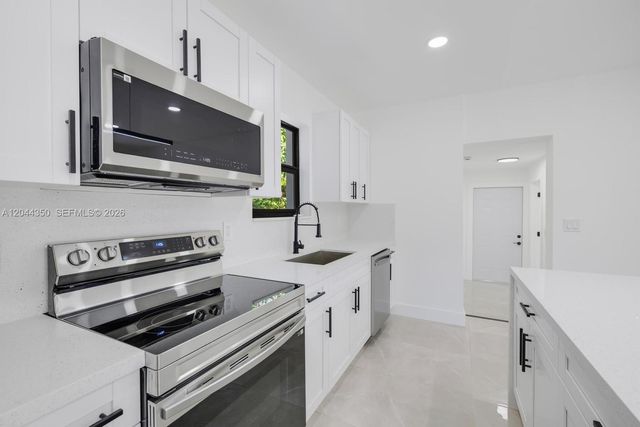 770 NE 160th Street, Miami, FL 33162