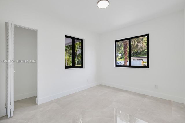 770 NE 160th Street, Miami, FL 33162