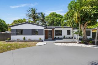 770 NE 160th Street, Miami, FL 33162