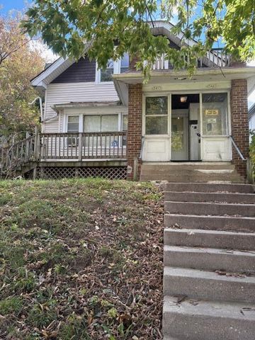 3419 W Juneau AVENUE #21, Milwaukee, WI 53208