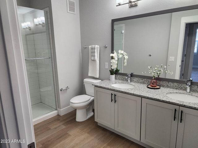 1375 N 145TH Avenue A4, Goodyear, AZ 85395