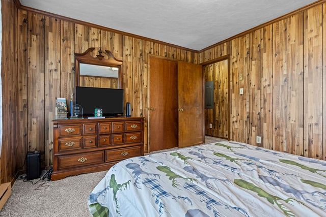 30446 Cypress Bridge RD, Newsoms, VA 23874