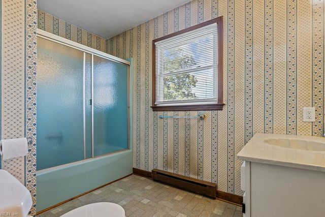 30446 Cypress Bridge RD, Newsoms, VA 23874