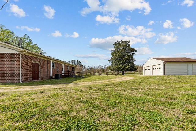 30446 Cypress Bridge RD, Newsoms, VA 23874