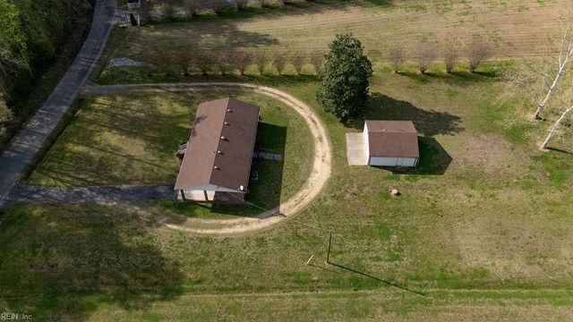 30446 Cypress Bridge RD, Newsoms, VA 23874