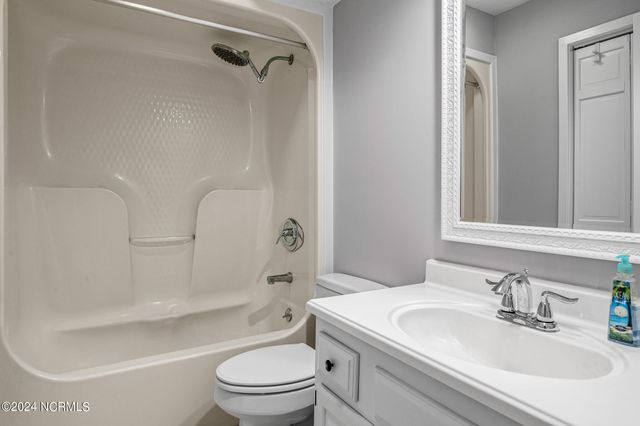 1714 Deerfield Drive SW Apt 2, Ocean Isle Beach, NC 28469