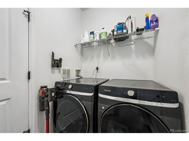 21061 Randolph Pl, Denver, CO 80249