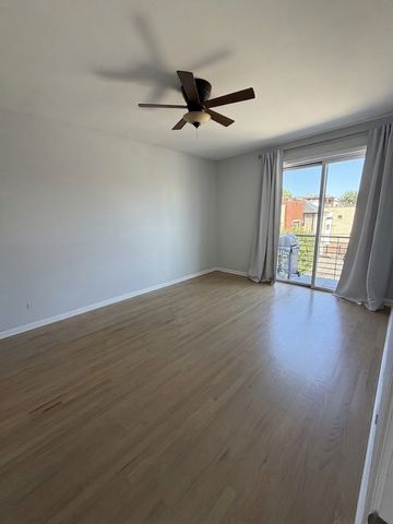 1610 W Grand Avenue 3A, Chicago, IL 60622