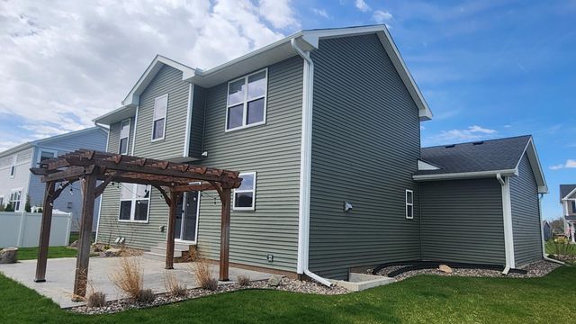 14322 Berkshire Lane N, Dayton, MN 55327