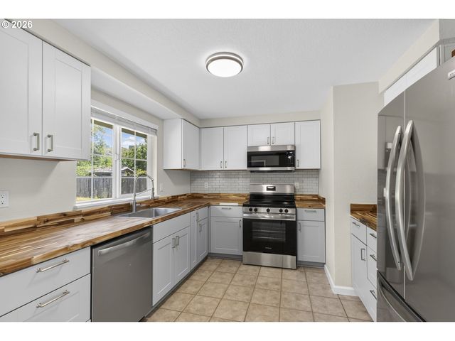 2317 WREN Dr, Longview, WA 98632