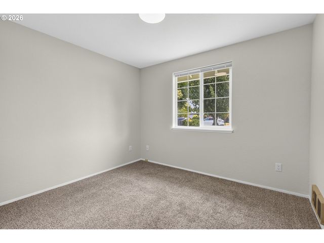 2317 WREN Dr, Longview, WA 98632