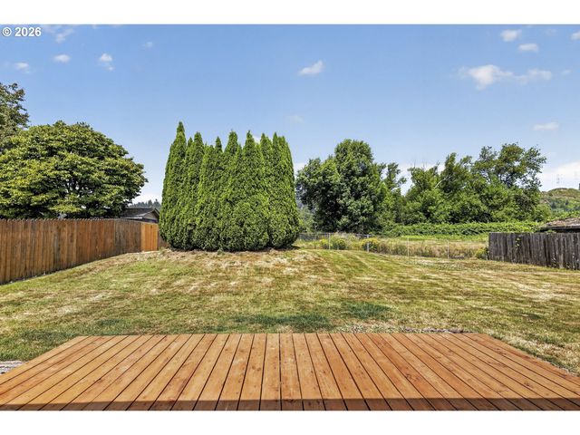 2317 WREN Dr, Longview, WA 98632