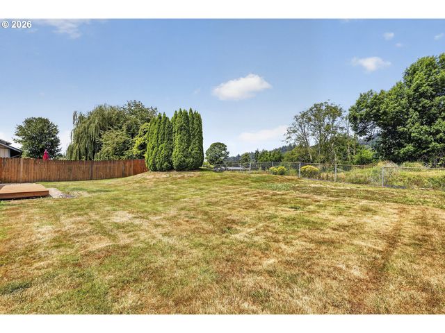 2317 WREN Dr, Longview, WA 98632