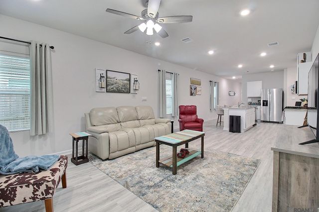 937 Renova Drive, Baton Rouge, LA 70820
