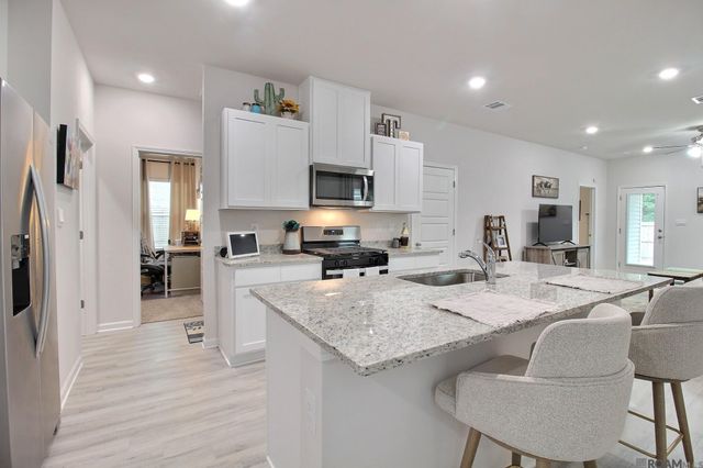 937 Renova Drive, Baton Rouge, LA 70820
