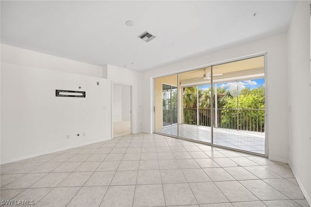 3471 Pointe Creek CT 206, Bonita Springs, FL 34134