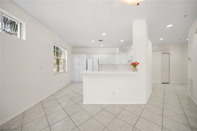 3471 Pointe Creek CT 206, Bonita Springs, FL 34134