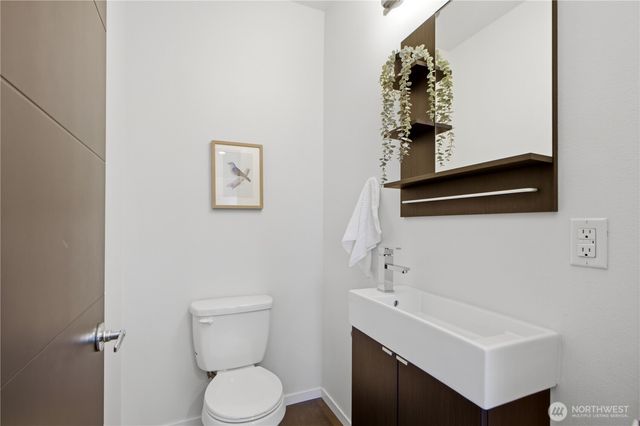 2033 NW 65th Street, Seattle, WA 98117