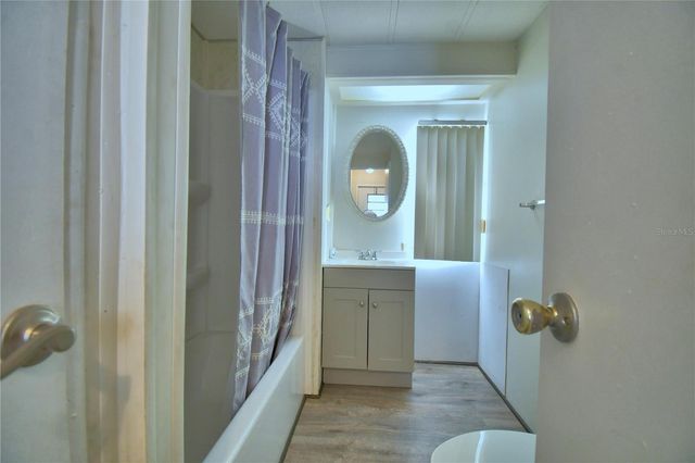 172 BONNIE DRIVE, Auburndale, FL 33823