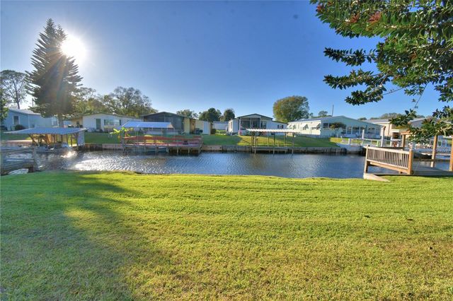 172 BONNIE DRIVE, Auburndale, FL 33823