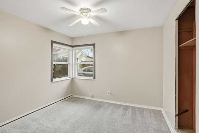 1620 180th Place, Hammond, IN 46324